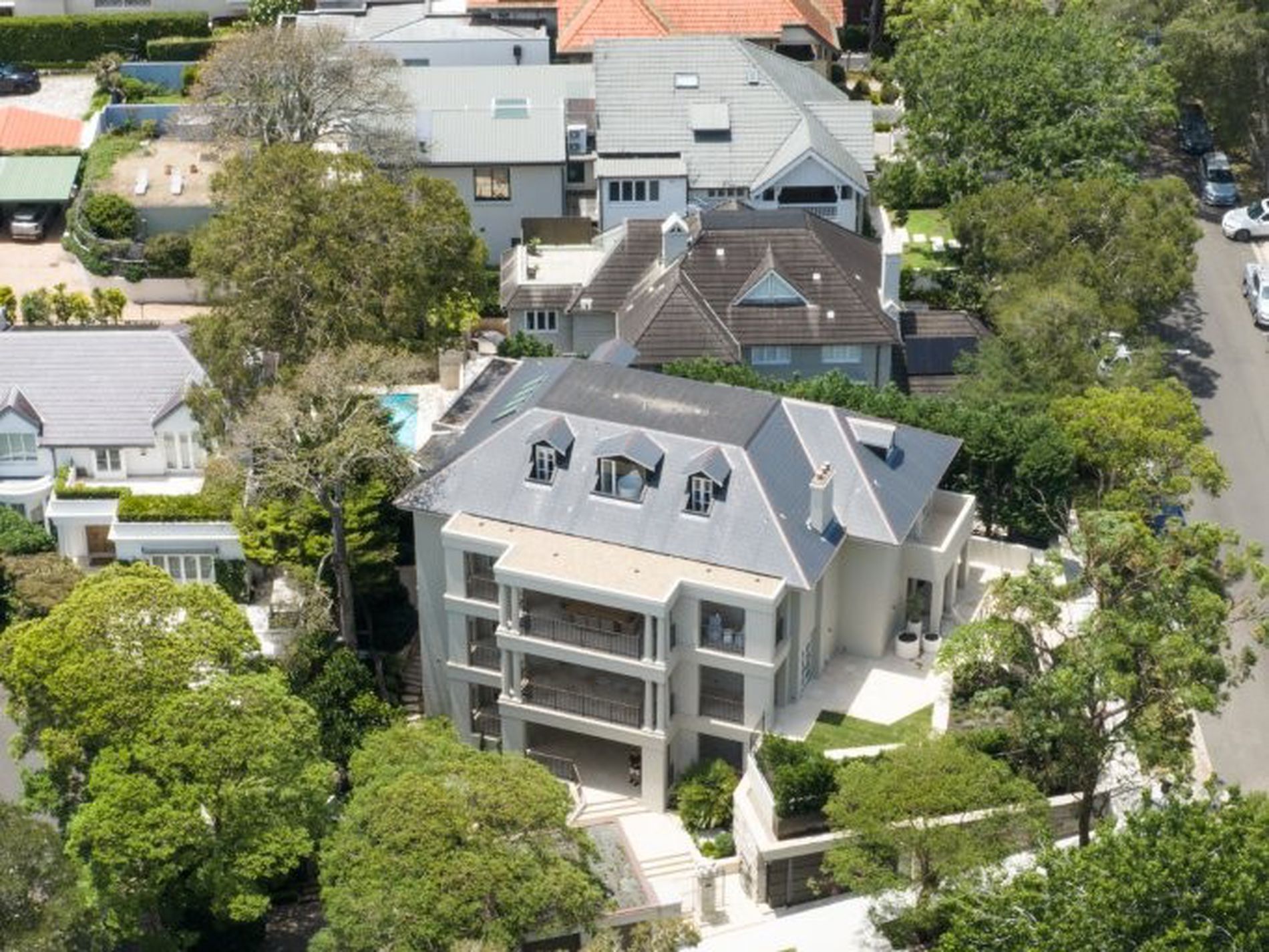 2 / 147 Darling Point Road, Darling Point