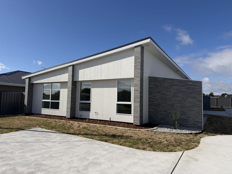 1 / 33 Lockett Street, Wynyard