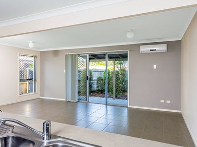 10 / 50 JOYCE CRESCENT, Bracken Ridge