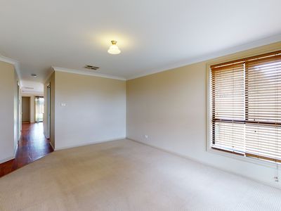 4B John Brass Place, Dubbo