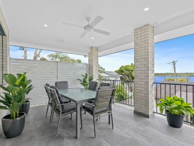 11 Sundeck Avenue, Hawks Nest