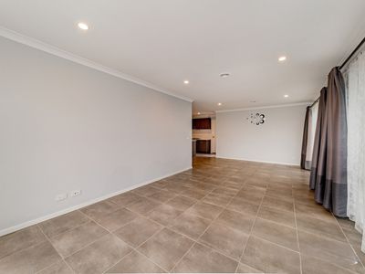 46 Tangemere Way, Cranbourne East