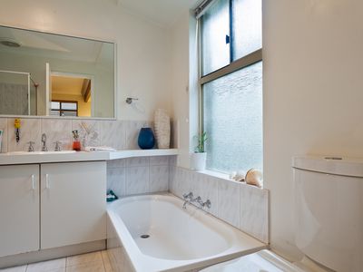 4 Hackett Pass, Winthrop