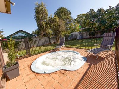 16 Hutchins Avenue, Dubbo