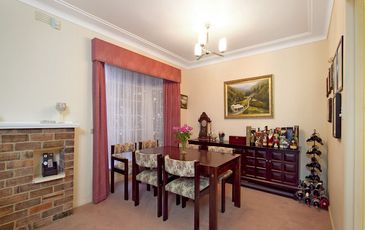 42 Whiteside Road, Officer