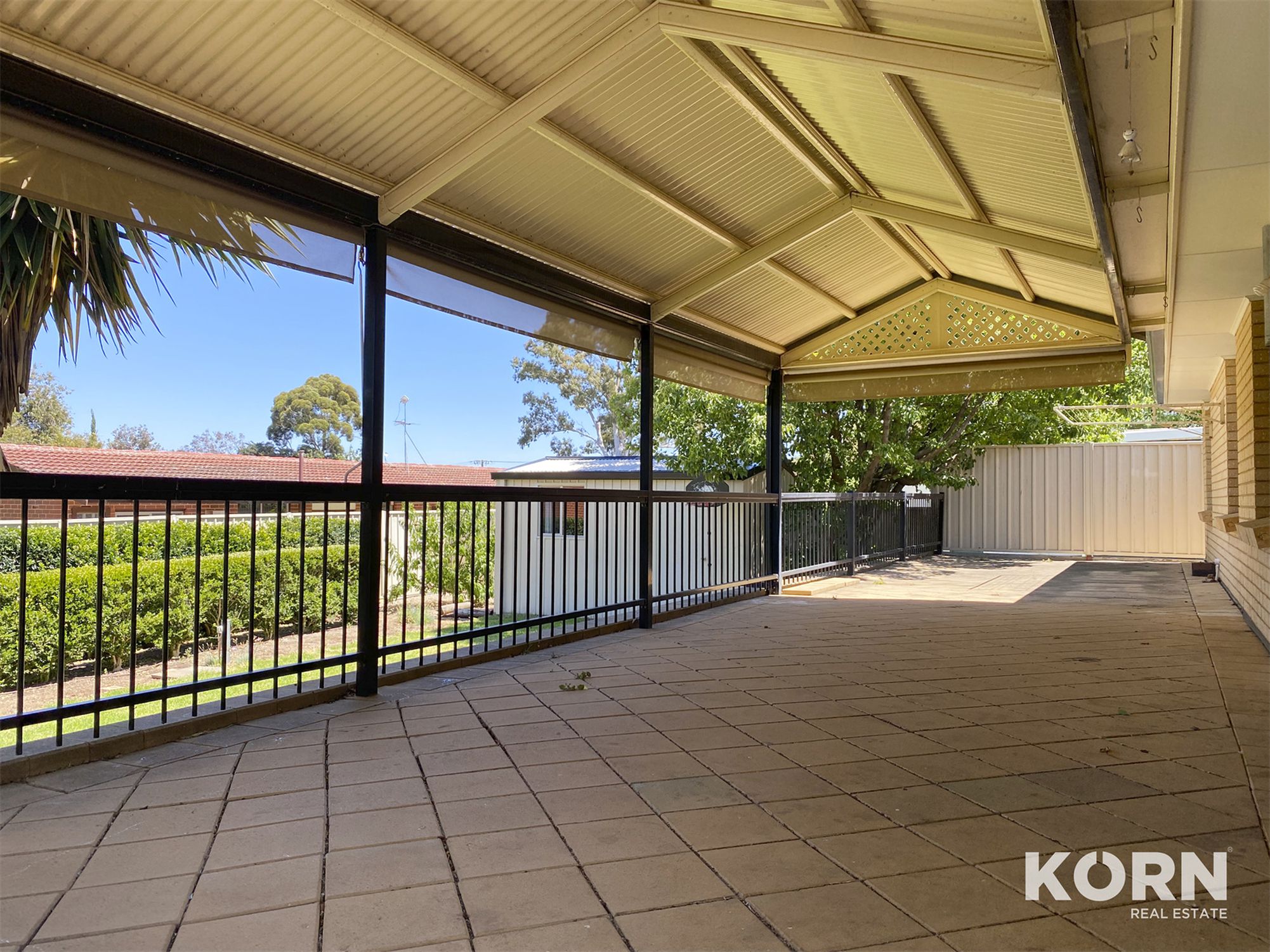 12 Russell Street, Magill