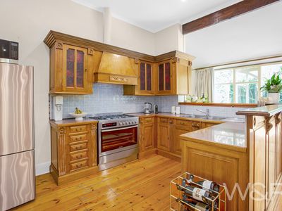 16 Fortrose Street, Glenelg East