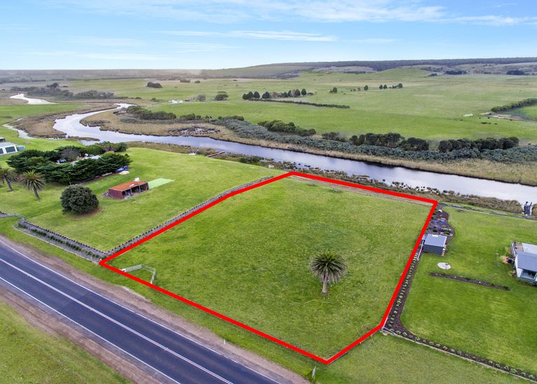 8116 Princes Highway, Narrawong