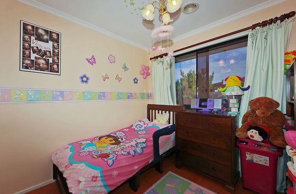6 Athol Avenue, Roxburgh Park