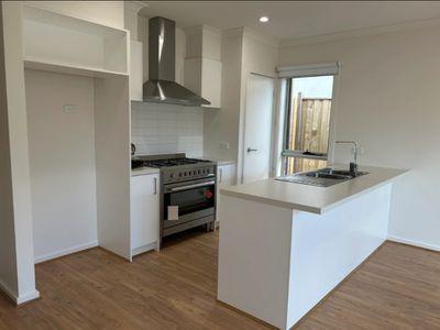 8 Miso Road, Wyndham Vale