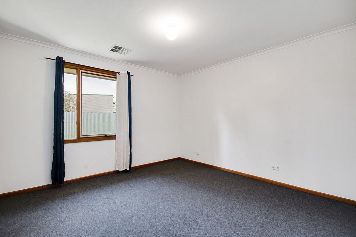 16 Chesser Street, Parafield Gardens