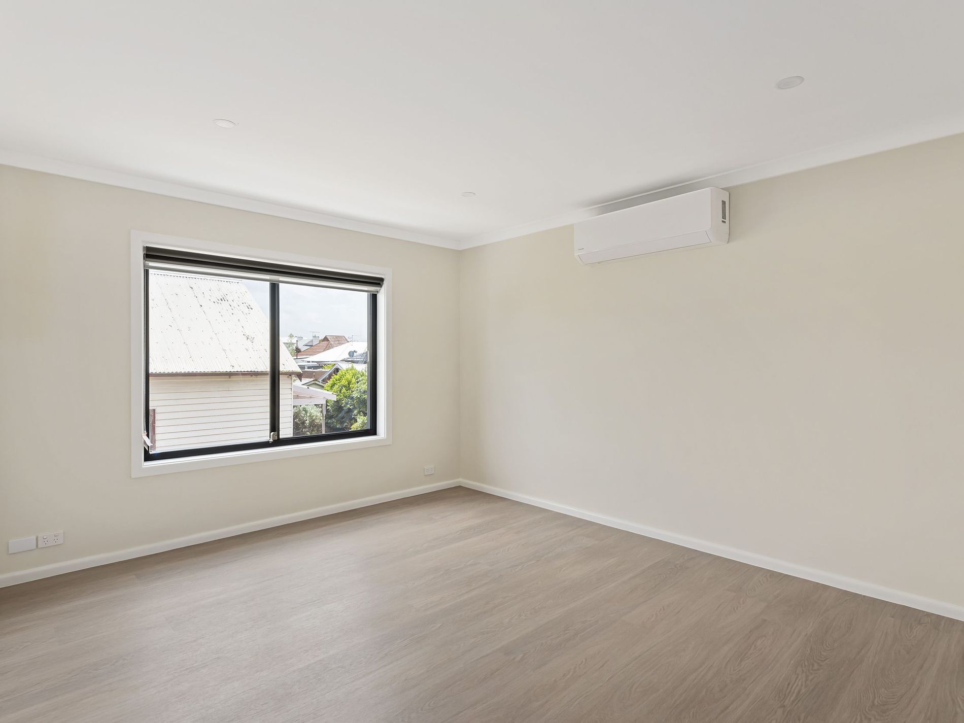 4/4 Donne Street, Coburg