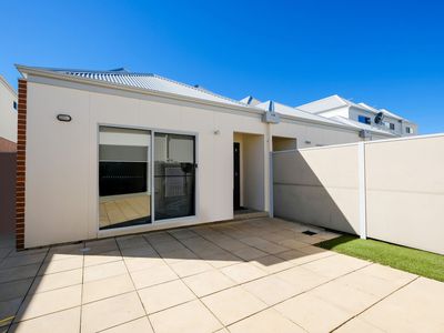 18 ELMWOOD CIRCUIT, Wodonga