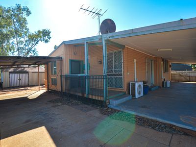 2 Cone Place, South Hedland