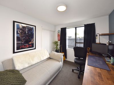 2 Edwins Way, Burwood