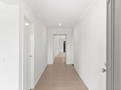 5 Impression Avenue, Tarneit
