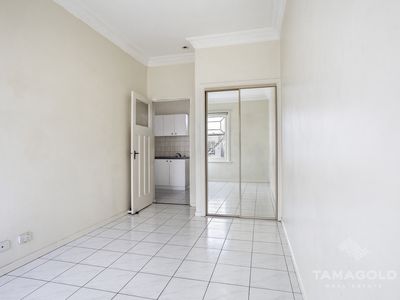 3 / 421 Rathdowne Street, Carlton