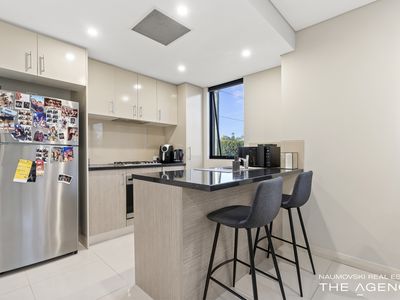 5 / 17 Stroughton Road, Westminster