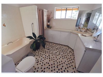 6 Rampadells Rise, Gunnedah
