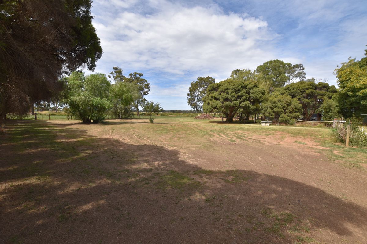 126 Paynes Lane, Lancaster