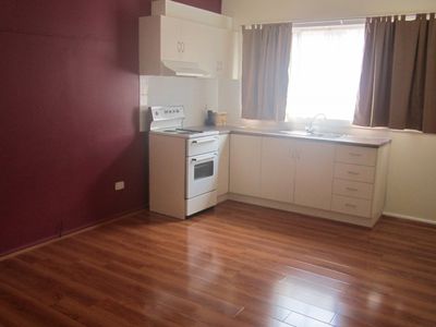 2 / 26 Ranchby Avenue, Lake Heights