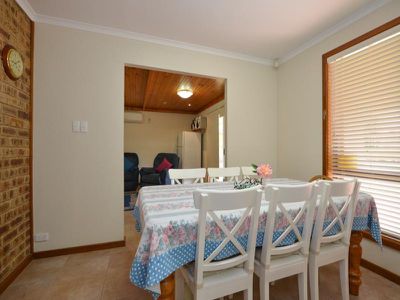 18 Shaw Street, West Lamington