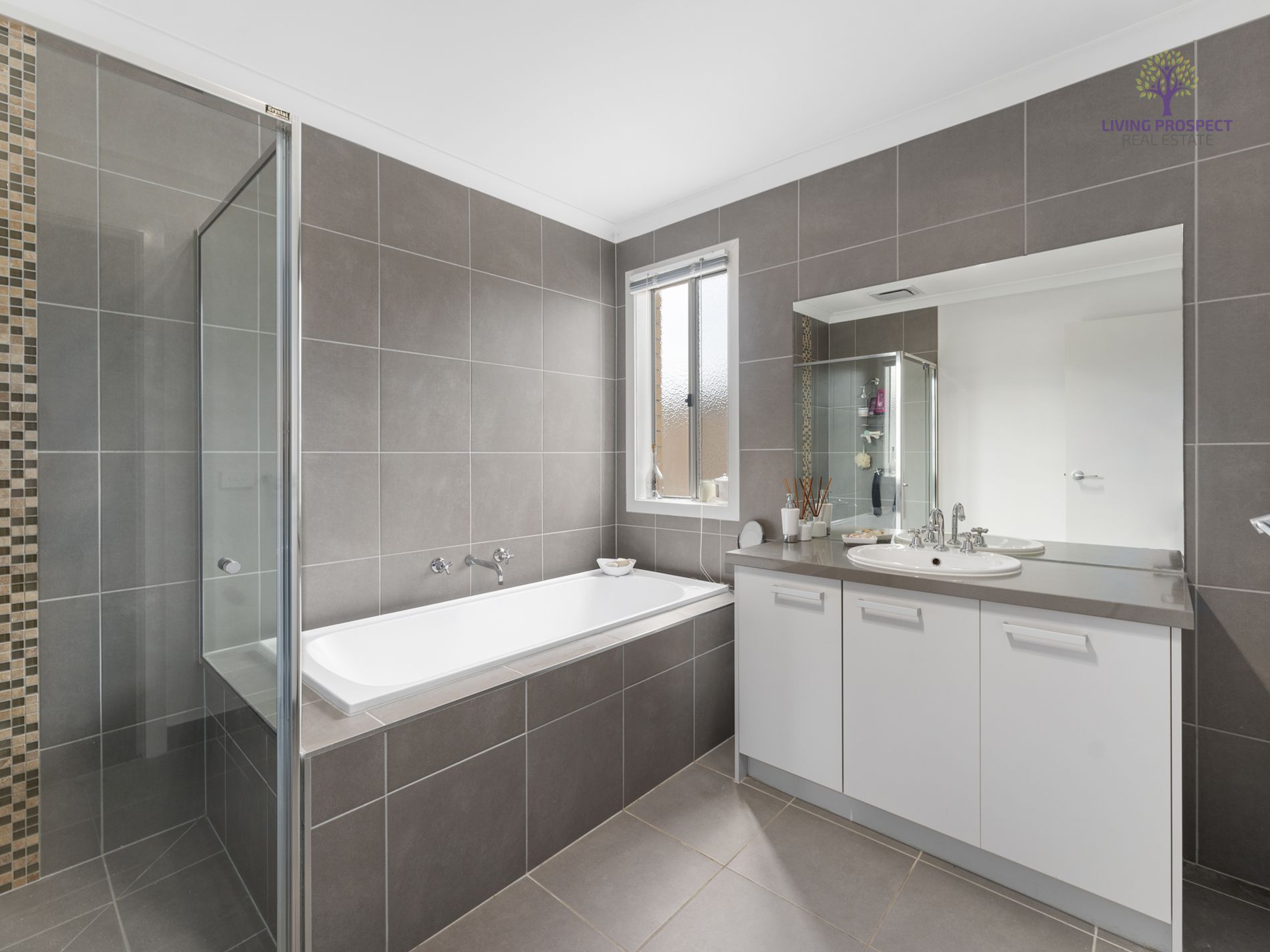 221 Fischer Street, Torquay