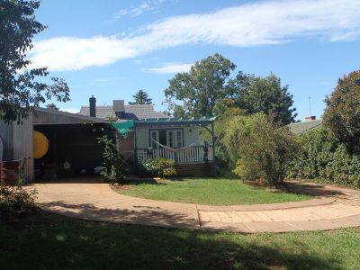 8 Baird Street, Dubbo
