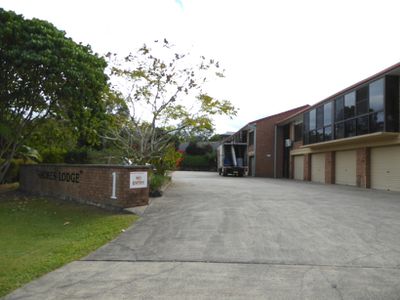 8/1 Rajah Road, Ocean Shores