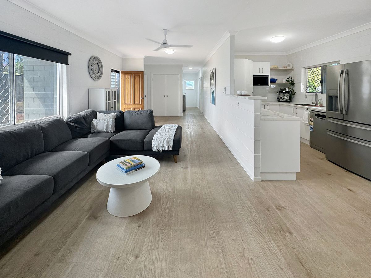 31 Danzer Drive, Atherton