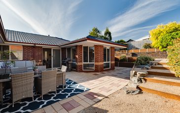 27 Fieldstone Boulevard, Beaconsfield