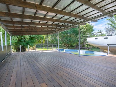 160 Junction Road, Morningside