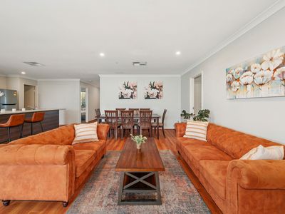 30 Cornforth Way, Piara Waters