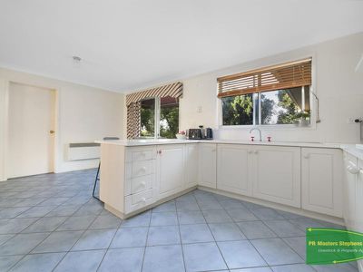 6 Alcheringa Road, Kelso