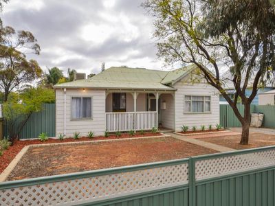 60 Campbell Street, Lamington