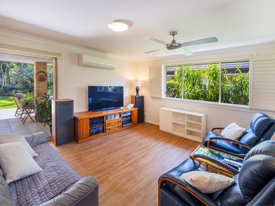 16 Saltwater Crescent, Corindi Beach
