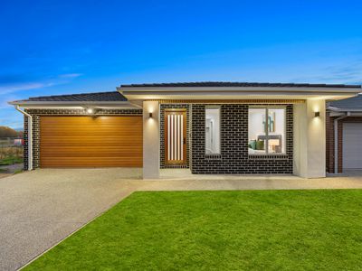 3 Wellingford Road, Clyde North