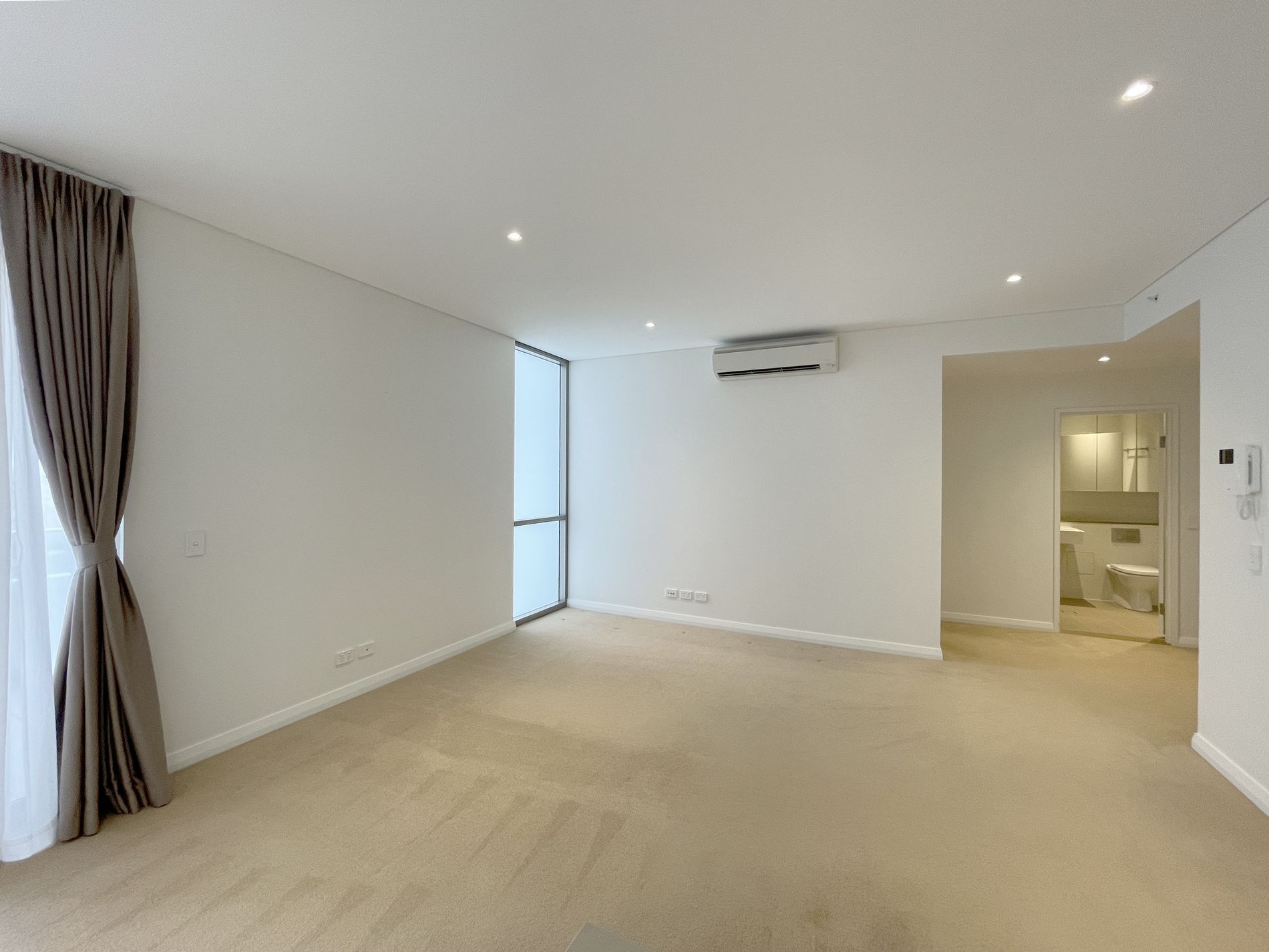 1001 / 31 Belmore Street, Burwood