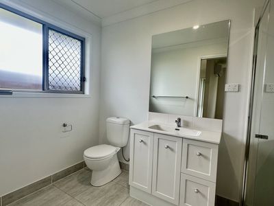 5 Langland Circuit, Walloon