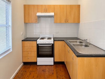 2 / 26 Mercury Street, Wollongong