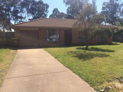 17 Bellbird Way, Dubbo