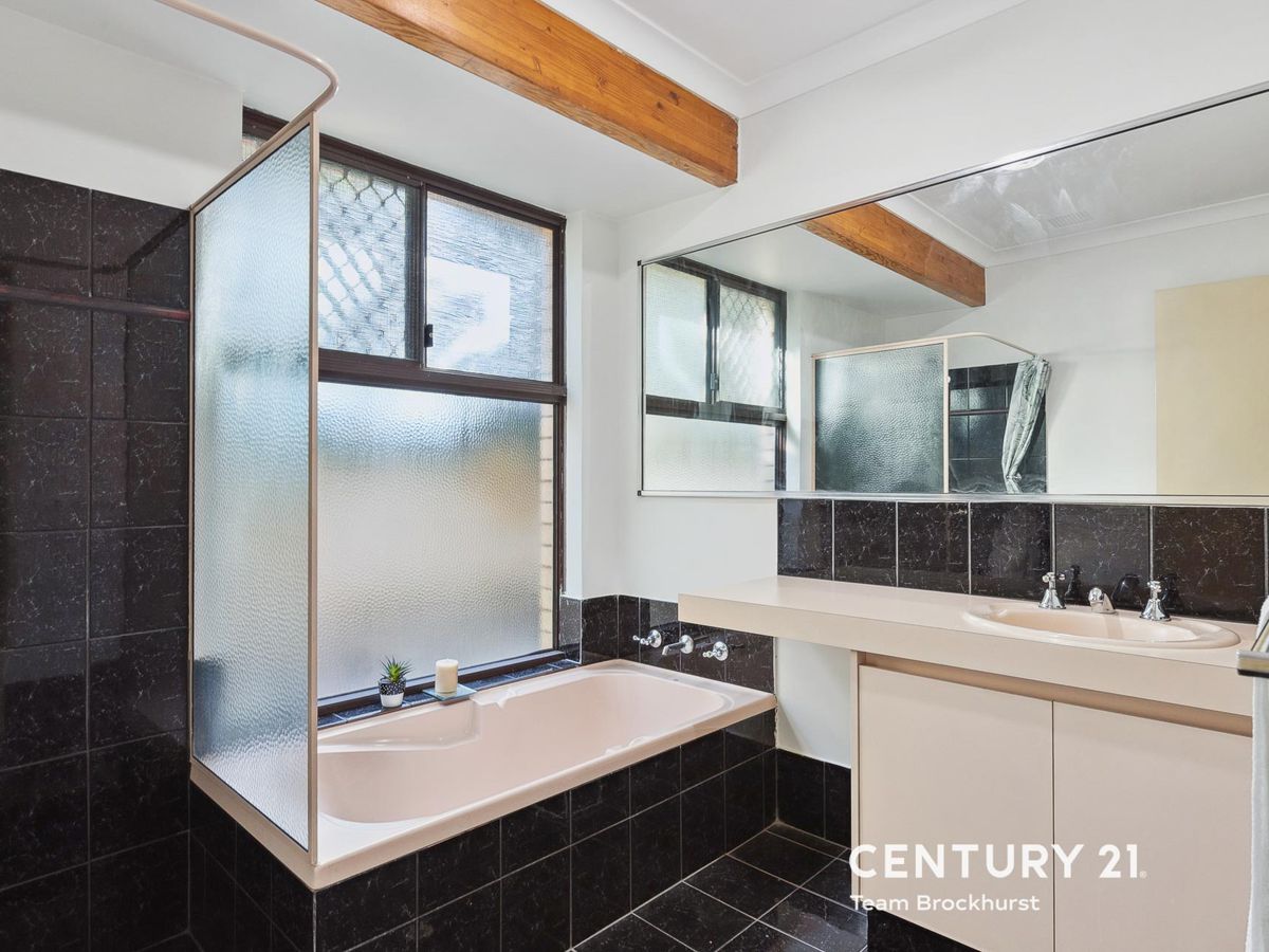 11 Ainstey Close, Seville Grove