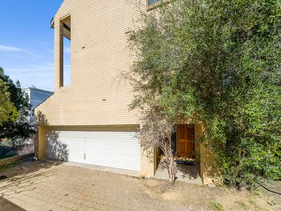 3 / 66 Mount Street, Perth