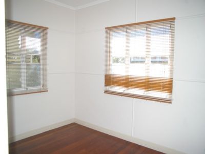 18 Marcel Street, East Ipswich