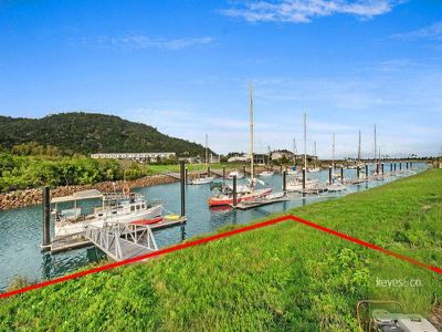 22A The Esplanade, Nelly Bay