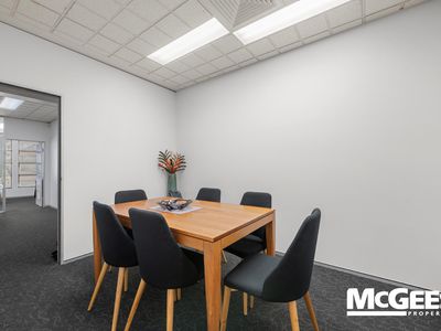 8 / 34 Commercial Road, Newstead