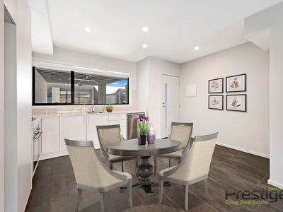 4 Modena Place, Cranbourne West