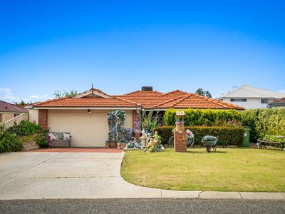 42 Cale Street, Como