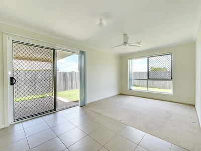 16 Pleasant Drive, Redbank Plains