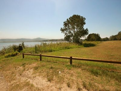 182 Lakeview Parade, Primbee